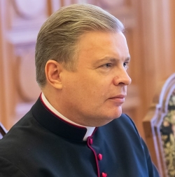 Sotto-Segretario Mons. Tuomo T. Vimpari
